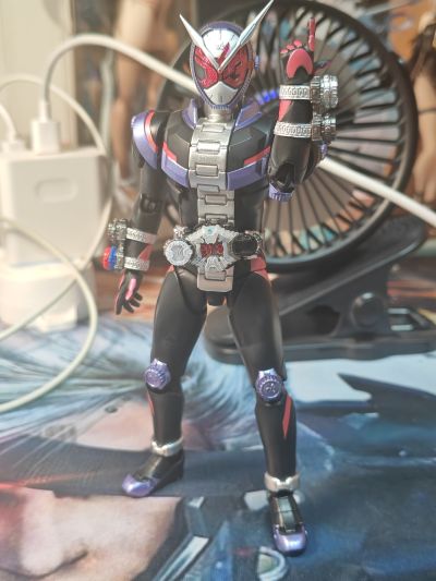 S.H.Figuarts 假面骑士时王 平成世代版