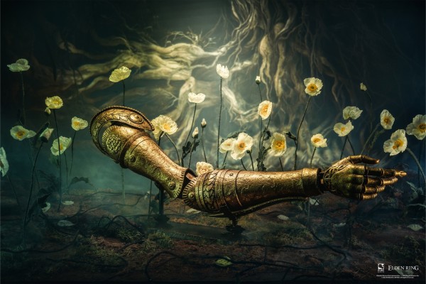 艾尔登法环 玛莲妮亚的臂甲仿制品