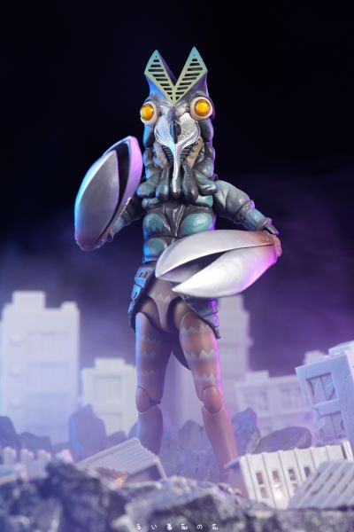 S.H.Figuarts  巴尔坦星人 打击侵略者版（第二集）