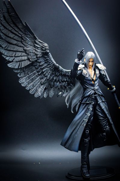 PlayArts改 最终幻想VII アドベントチルドレン 赛菲罗斯