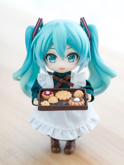 粘土娃 工作穿搭 长版女仆服（黑色/绿色）