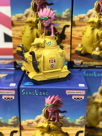 沙漠大冒险 大号WCF 沙漠世界国王军战车队104号车