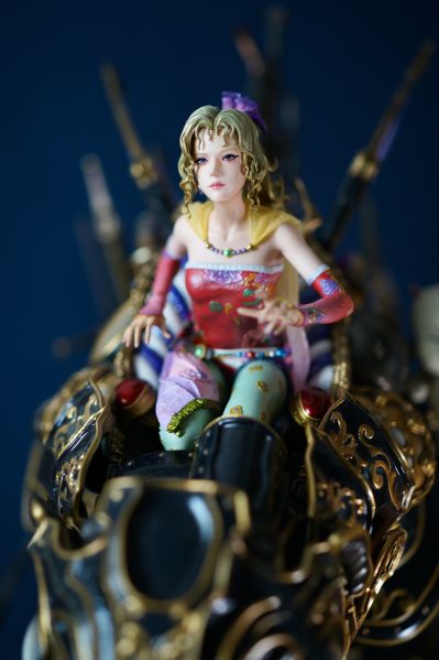 SQUARE ENIX MASTERLINE 最终幻想6 蒂娜 与 魔导装甲