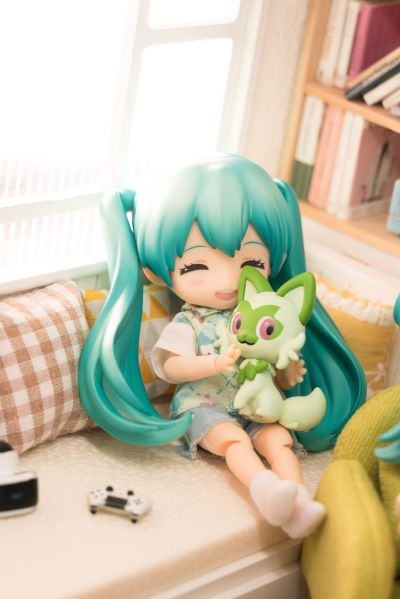 粘土娃 素体 archetype：女生 (Almond Milk )