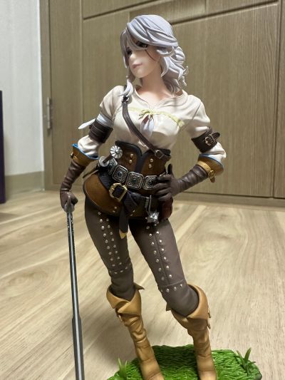 巫师美少女 希里