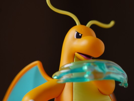 宝可梦小尺寸手办 快龙