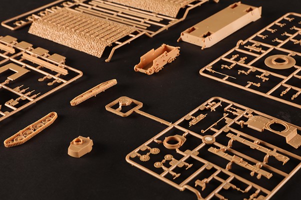 编号:01096 1/72 装甲车辆系列 德BP-42铁道装甲列车坦克运输载卡