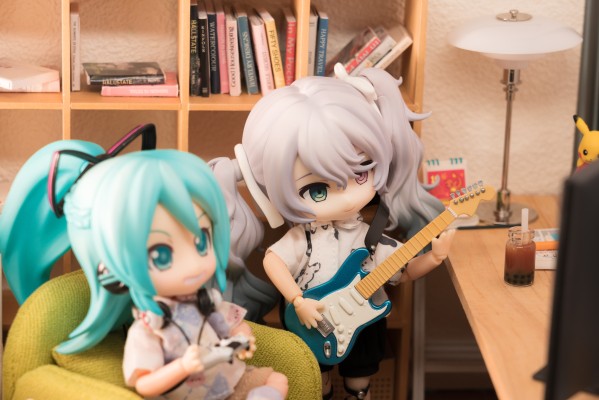 粘土娃 素体 archetype：女生 (Almond Milk )