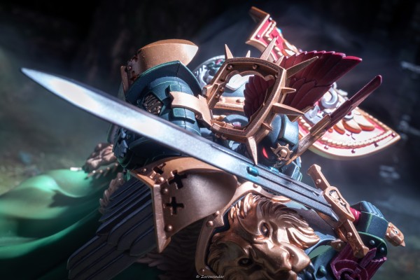 战锤40000 黑暗天使 基因原体 莱昂·艾尔庄森