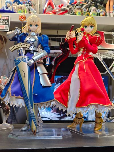 REAL ACTION HEROES No.713 RAH Fate/ EXTRA セイバーエクストラ