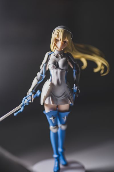 POP UP PARADE 在地下城寻求邂逅是否搞错了什么 第四季 艾丝·华伦斯坦