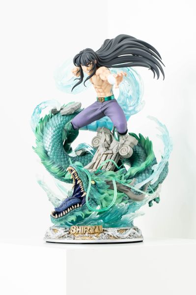 圣斗士星矢 紫龙 全身像