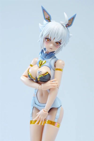 赛博森林 癫狼 卡罗琳娜·罗尔菲