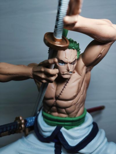 BANPRESTO手办斗兽场 海贼王 罗罗亚・索隆 BWFC 10th The Original