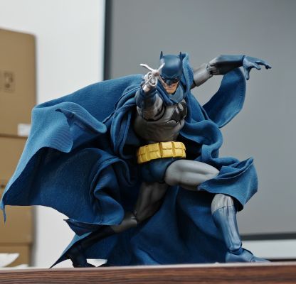 MAFEX No.105 蝙蝠侠:缄默 蝙蝠侠(布鲁斯·韦恩)