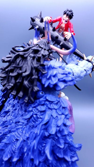 S.H.Figuarts 航海王  百兽盖德（人兽形态）