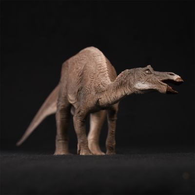 慈母龙 软胶套件复刻版