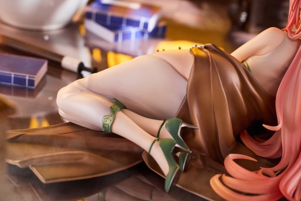 碧蓝航线 英仙座 慵懒的春光