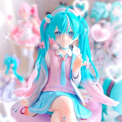 初音未来  压泡面人偶ー恋爱的西装外套ー