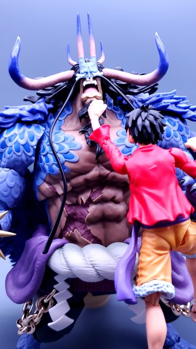 S.H.Figuarts 航海王  百兽盖德（人兽形态）