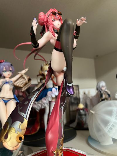 更衣人偶坠入爱河 喜多川海梦 泳装