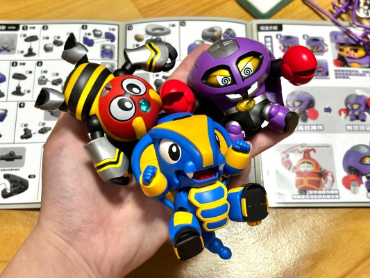 QOSMOS 铁甲小宝系列 第三弹：蟑螂恶霸+蝎子莱莱