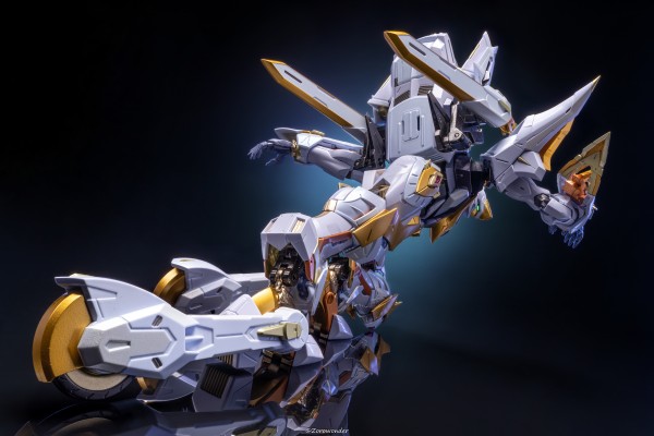 METAL BUILD DRAGON SCALE 兰斯洛特·阿尔比昂