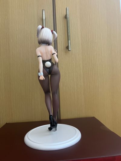 兼职中的学姐 早川莓奈