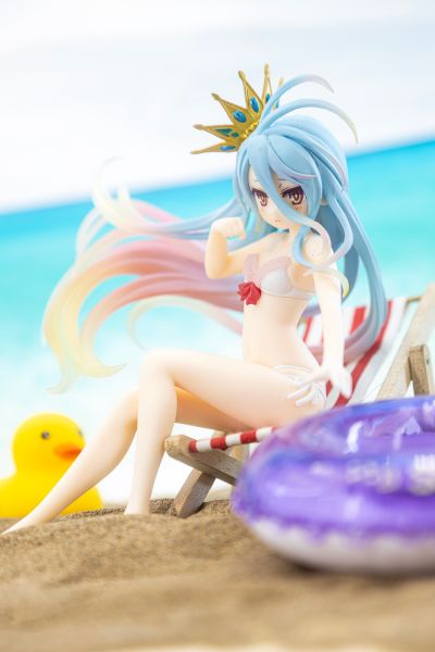 泳圈少女 游戏人生 白 新装版