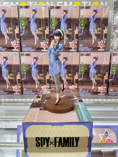 间谍过家家动画版 Luminasta 约尔·福杰 第二片尾服装