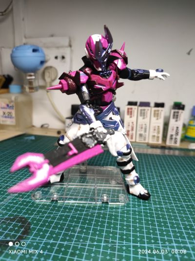 S.H.Figuarts 瓦尔巴拉德