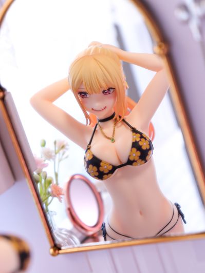 泳圈少女 更衣人偶坠入爱河 喜多川海梦