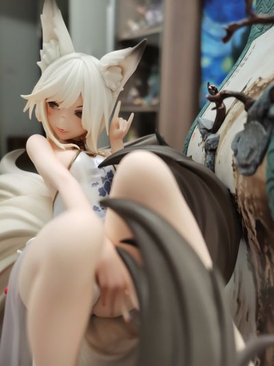 画狐 墨离