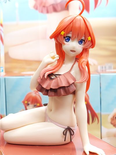 Celestial vivi 电影 五等分的新娘 中野五月