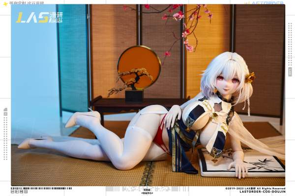 天狼星奶盖等身大手办！！