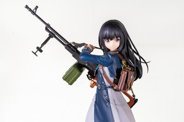 莉可丽丝 井上泷奈