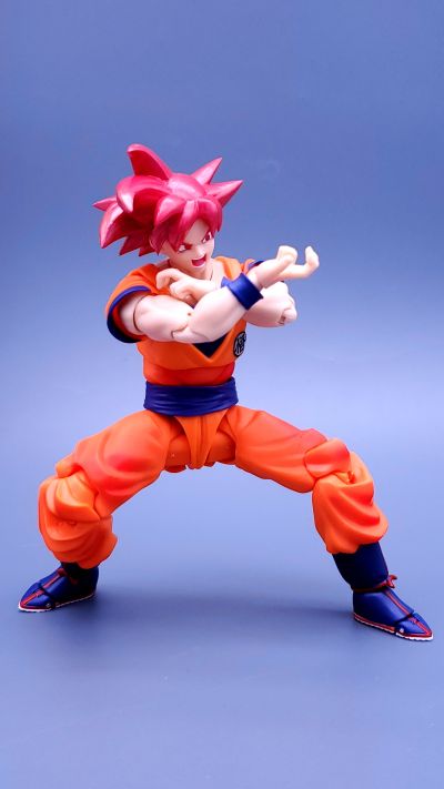 S.H.Figuarts  超级赛亚人之神孙悟空-诞生于正义之心的赛亚人之神-