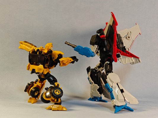 变形金刚：重启 大黄蜂+红蜘蛛