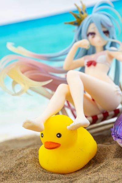 泳圈少女 游戏人生 白 新装版