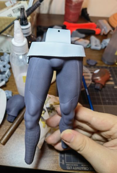 VGM50 漫威蜘蛛侠：迈尔斯•莫拉莱斯 迈尔斯•莫拉莱斯 杂货店之猫战衣