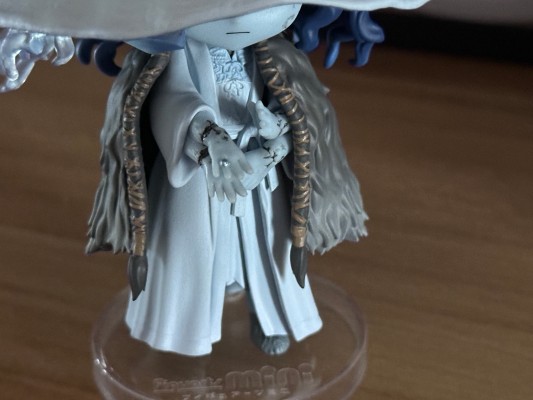 Figuarts mini  艾尔登法环 魔女菈妮