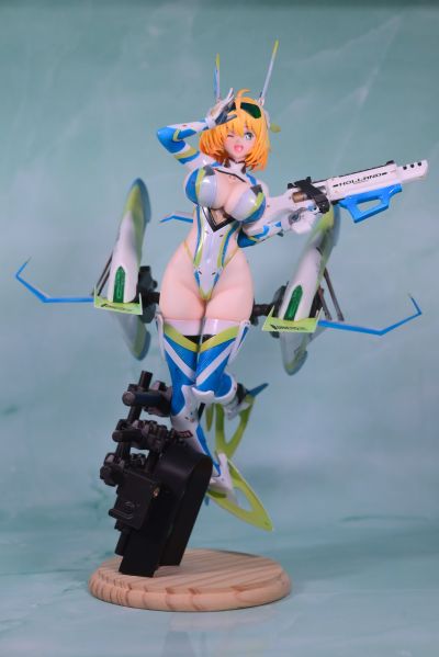 兔女郎服装计划 索菲亚· F· 希琳