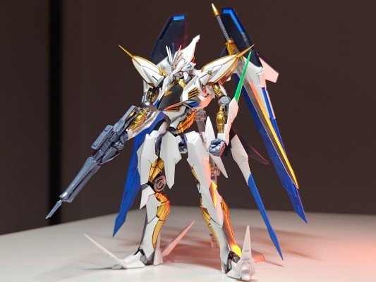 MODEROID 天使与龙的轮舞  VILLKISS