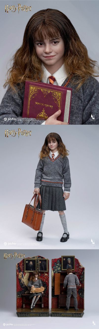 哈利波特与魔法石 赫敏·格兰杰（学院服）1/6收藏级可动人偶