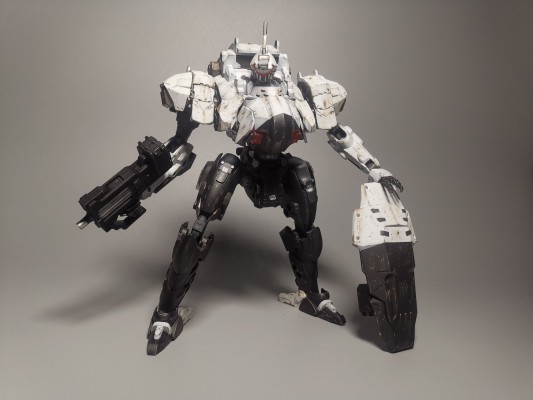 六角机牙 豪腕α 豺狼