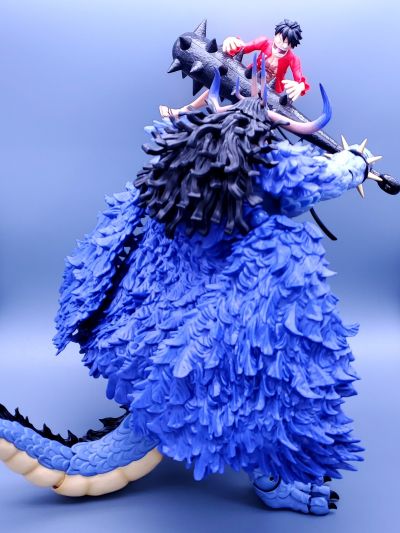 S.H.Figuarts 航海王  百兽盖德（人兽形态）