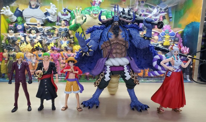 S.H.Figuarts 航海王  百兽盖德（人兽形态）