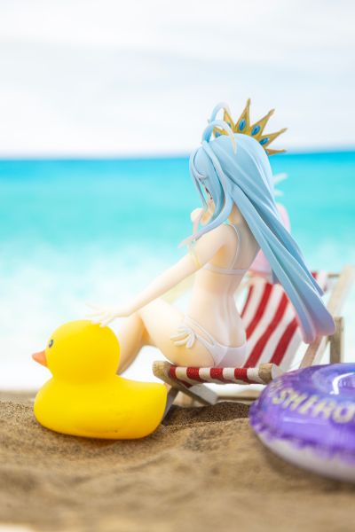 泳圈少女 游戏人生 白 新装版