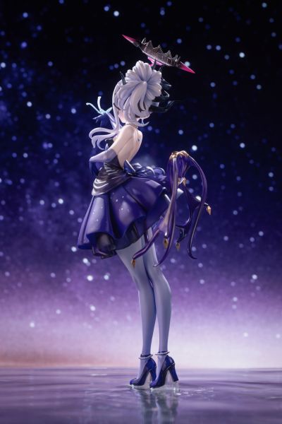 蔚蓝档案 空崎日奈（礼服） 花之独舞