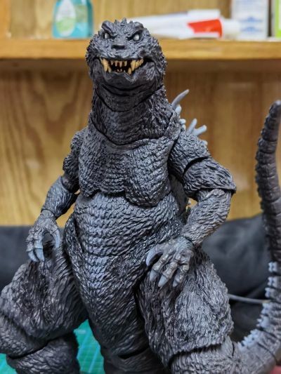 S.H.MonsterArts 哥斯拉（2001）